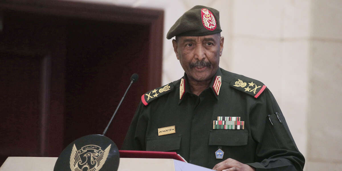 L’esercito regolare del Sudan ha iniziato una controffensiva nelle zone della capitale occupate dal gruppo paramilitare RSF