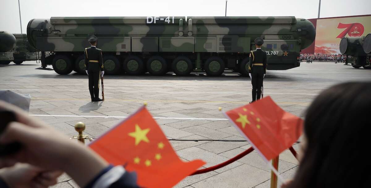 La Cina ha testato per la prima volta il lancio di un missile balistico intercontinentale nell’oceano Pacifico