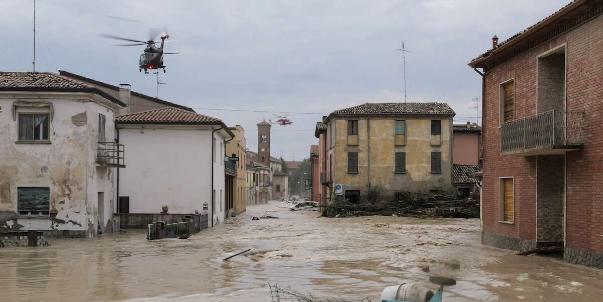 In Emilia-Romagna sono rimaste 600 persone sfollateSono soprattutto abitanti di Traversara di Bagnocavallo, dove sono stati avviati lavori per sistemare gli argini del fiume Lamone e contenere l’acqua