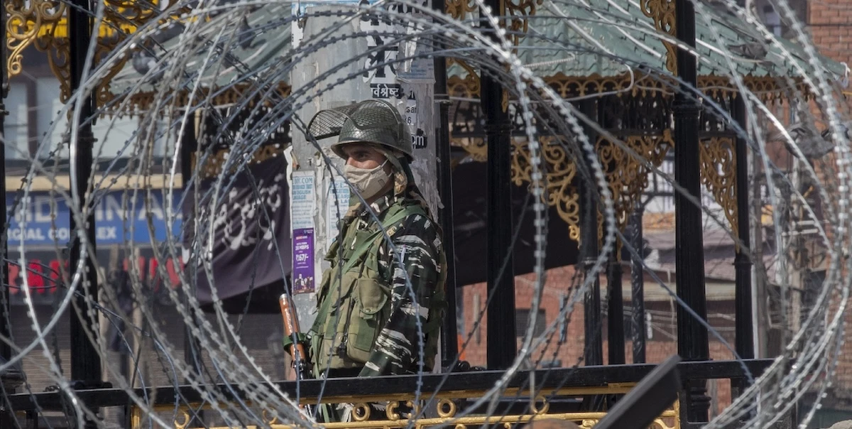 La Corte suprema dell’India ha confermato la legittimità della decisione del governo indiano di revocare lo “status speciale” al Kashmir