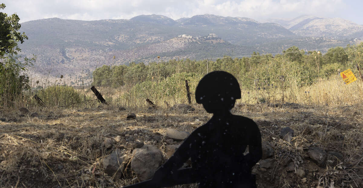 Israele sta costruendo una strada che potrebbe diventare un problema per la SiriaNel territorio che occupa sulle alture del Golan, a ridosso della linea di demarcazione che separa i due paesi