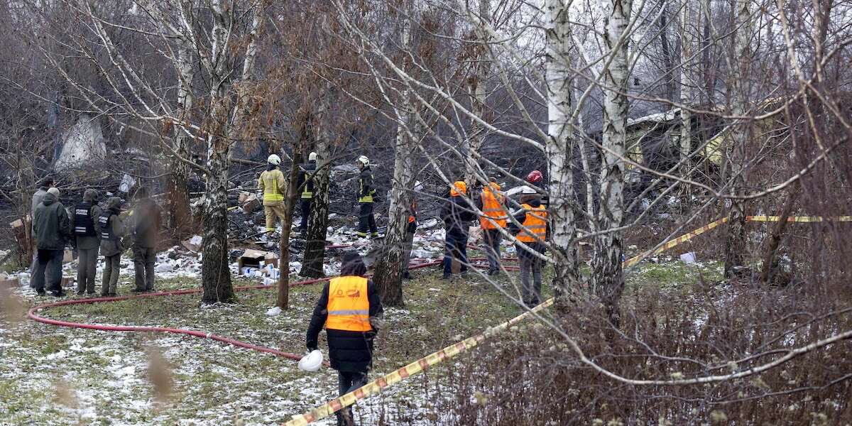 Le prime indagini sulla caduta di un aereo a Vilnius lunedì non hanno trovato segni di sabotaggio, nonostante alcuni sospetti iniziali