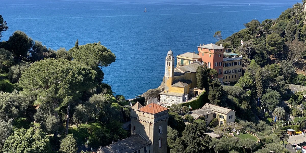 Il castello di San Giorgio a Portofino, che Bill Gates non ha comprato