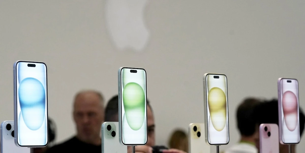 Negli Stati Uniti Apple pagherà una multa di 25 milioni di dollari per aver favorito l’assunzione di lavoratori immigrati rispetto a cittadini statunitensi