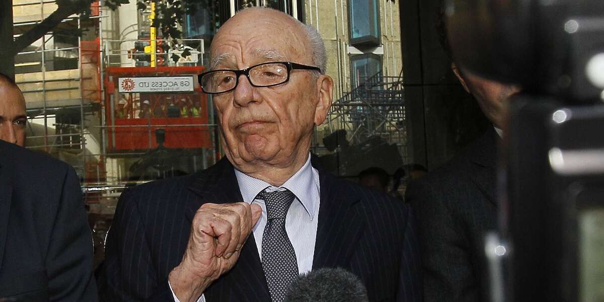 Un giudice ha detto che Rupert Murdoch non può favorire il figlio Lachlan nella spartizione della propria eredità