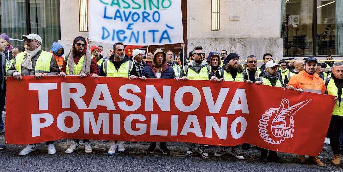 Stellantis ha salvato i lavoratori di Transnova, per oraMa il rischio di licenziamenti si ripresenterà tra un anno, quando scadrà il contratto di fornitura appena rinnovato