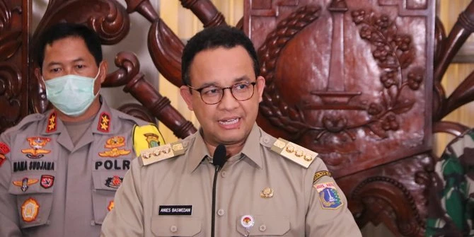 Anies Minta Pengelola Gedung Tak Sediakan Asbak hingga Pasang Reklame Rokok
