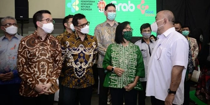 Vaksinasi Massal Bagi Pengemudi Ojol hingga Abdi Dalem Digelar di Yogyakarta