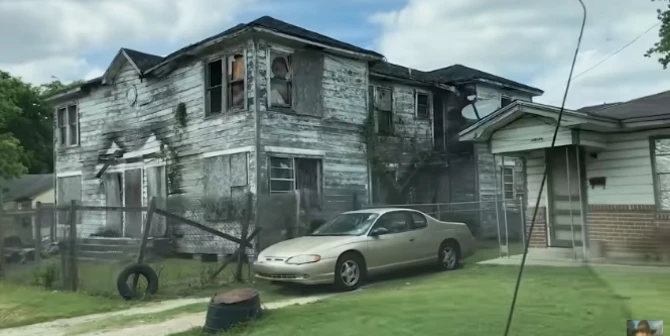 Satu Rumah Ada Banyak Mobil, Begini Kondisi Perkampungan Kumuh di Amerika Serikat