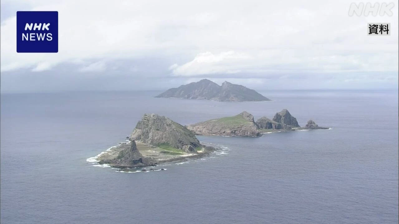 沖縄 尖閣諸島沖 中国海警局の船2隻のうち1隻が日本の領海外へ