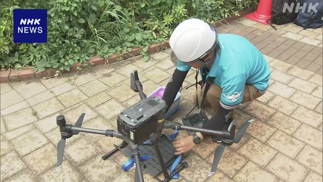 ドローンを物流に活用 川の上を飛行して荷物届ける実証実験