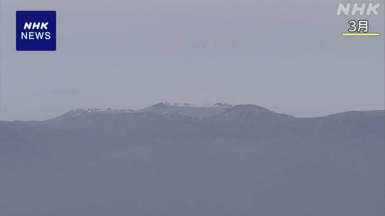 新燃岳 火山活動高まった状態続く 気象庁が警戒呼びかけ