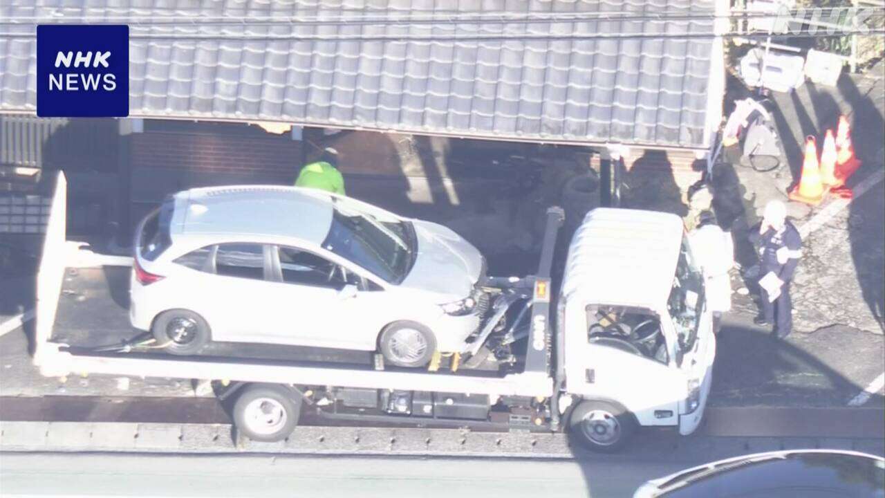 静岡 伊豆 そば店に乗用車が突っ込む 女性1人けが