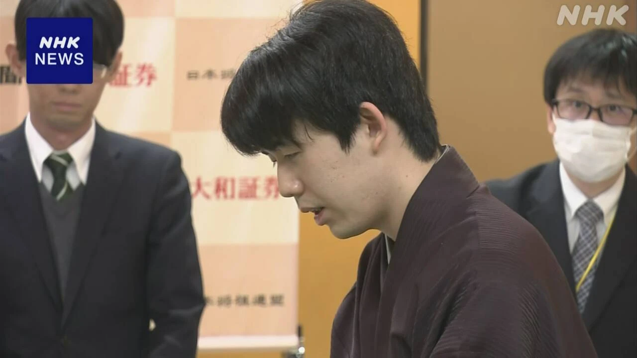 藤井聡太七冠 「名人戦」3連覇 挑戦者の永瀬拓矢九段に勝つ