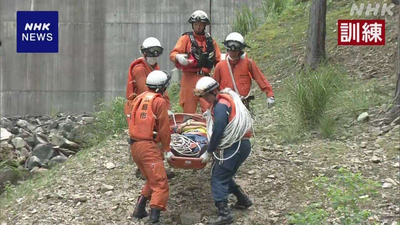 広島 安佐北区 土砂災害10年前に 救出手順を確認する訓練