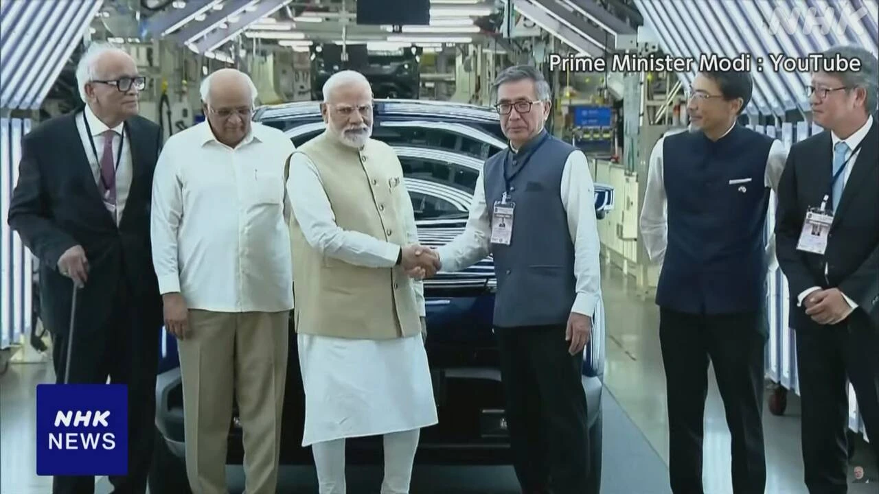 スズキ インドでEVの出荷開始 モディ首相「100か国に輸出」