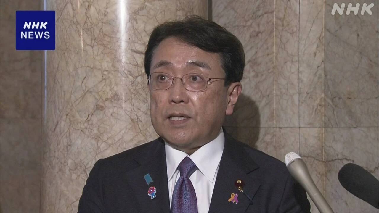 赤澤経済再生相 最低賃金引き上げ “目安上回る対応検討を”