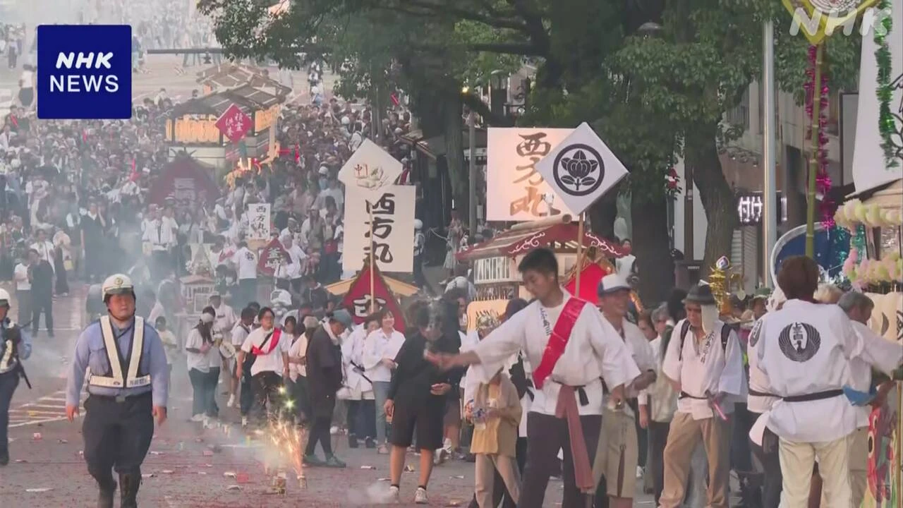 長崎 お盆の伝統行事「精霊流し」 県内各地で行われる