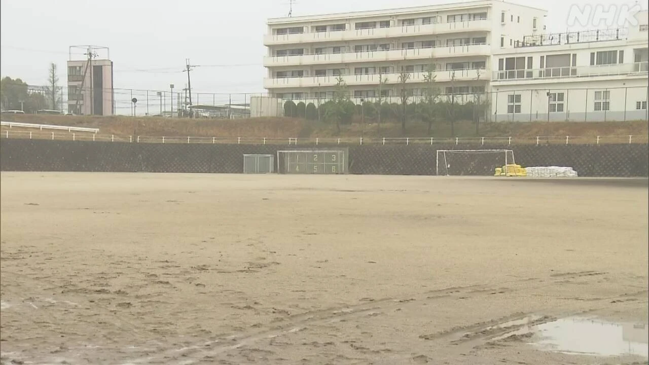 グラウンドに落雷で生徒搬送受け休校に 今後の対応協議 奈良