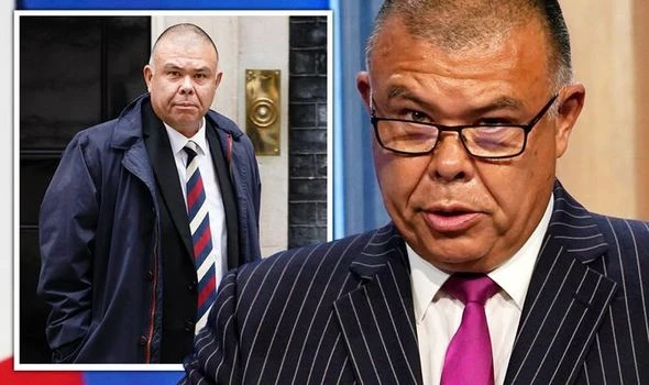 Boris takes hit by huge blow as Jonathan Van-Tam quits as deputy chief medical officer