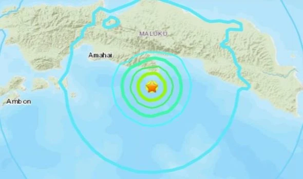 Indonesia tsunami fears: 6.1 magnitude earthquake strikes – move to higher ground warning