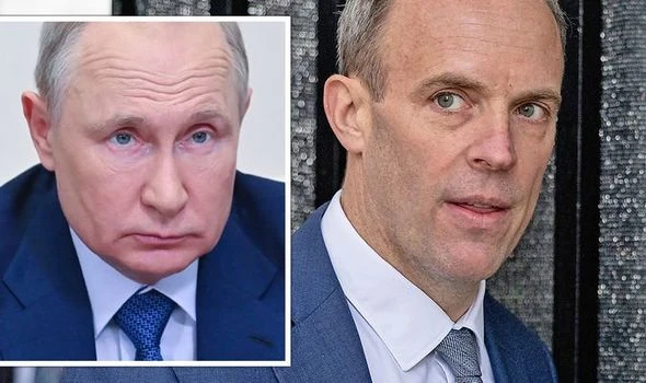 Russia crisis: Raab locked in 'dispute' over Royal Navy route – warned Putin would respond