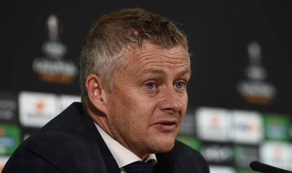 Man Utd want to 'cash in' on Serie A interest and sell wantaway defender this summer