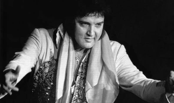 Elvis heroically jumped out of limo to stop fight with karate skills just before his death