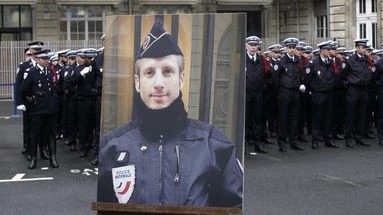 Assassinat de Xavier Jugelé : déçues par les peines, les parties civiles espèrent un appel du parquet