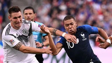 Euro : les Bleus dans le vif du sujet, un stade plein comme un œuf, un lob de fou... La feuille de match
