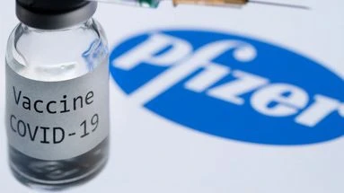 Le laboratoire Pfizer se fait-il des dizaines de dollars de marge par vaccin ?
