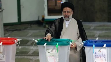 Iran : qui est Ebrahim Raïssi, le nouveau président ultraconservateur élu dès le 1er tour ?