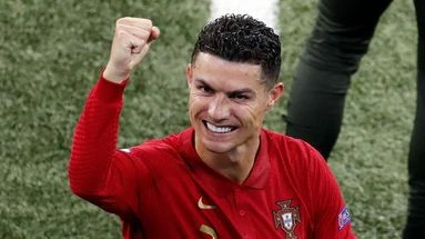VIDÉO - Portugal-France : Cristiano Ronaldo égale le record de buts de l'Iranien Ali Daei en sélection