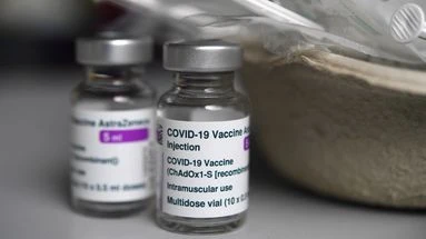 EN DIRECT - Covid-19 : un responsable européen suggère d'abandonner le vaccin AstraZeneca