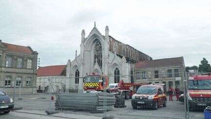 Incendie de l’église de Saint-Omer : un homme en garde à vue