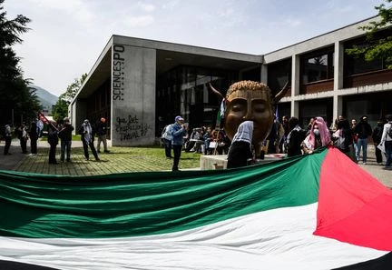 Sciences Po : les mobilisations des étudiants continueront jeudi, affirme la porte-parole de l’Union étudiante