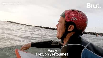 Avec Thomas Da Silva, aveugle et champion de para surf