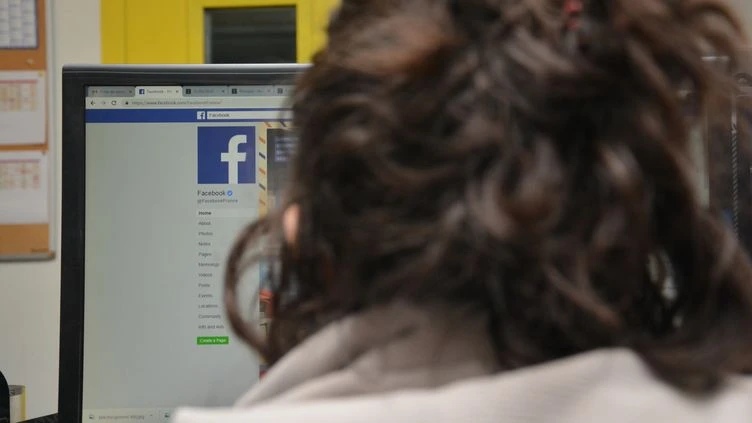 Reherche d'emploi : les commentaires laissés sur les réseaux sociaux par les candidats intéressent les recruteurs