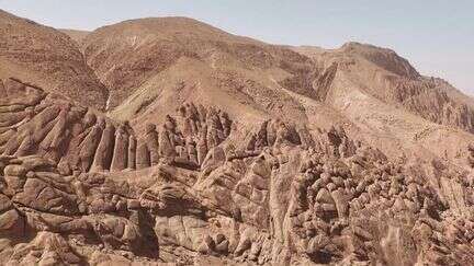 Maroc : les gorges du Dadès, canyon du Grand Atlas, attirent les touristes du monde entier