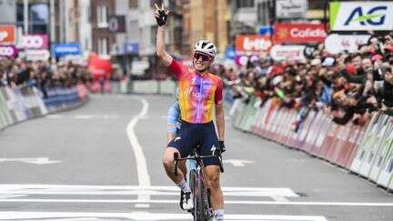 Vuelta : Demi Vollering s'offre la dernière étape et le classement général, deux Françaises dans le top 5