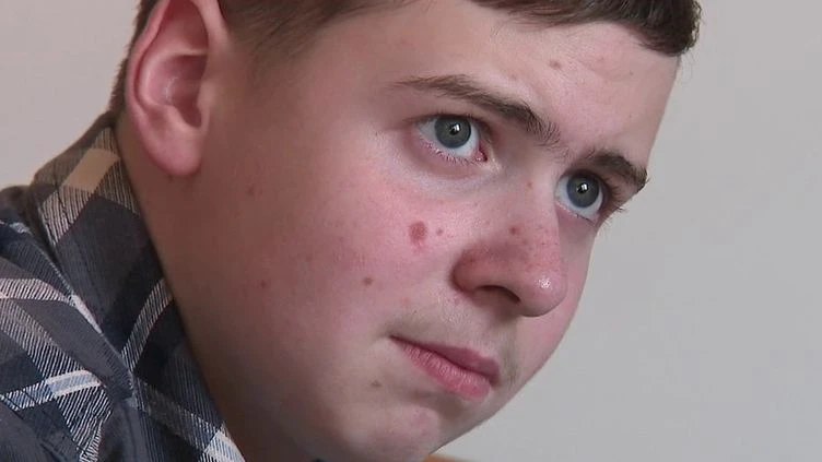 Evan, adolescent autiste suivi par France Télévisions depuis 12 ans, est en route vers l'autonomie