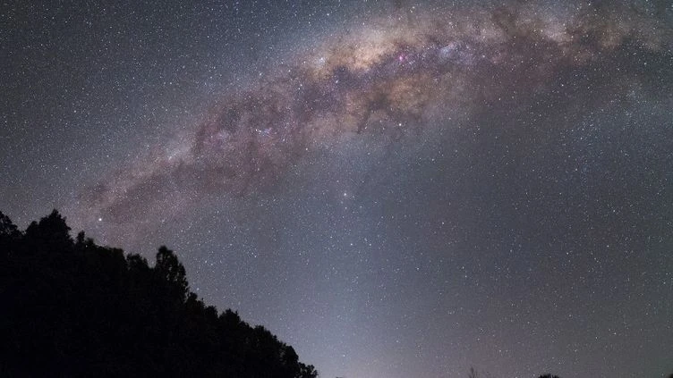 Triangle d'été, Arcturus, Antarès et Voie lactée... Connaissez-vous les stars à observer dans le ciel de la Nuit des étoiles ?