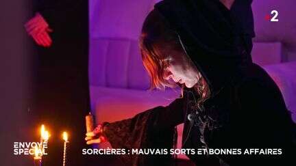 Sorcières : mauvais sorts et bonnes affaires