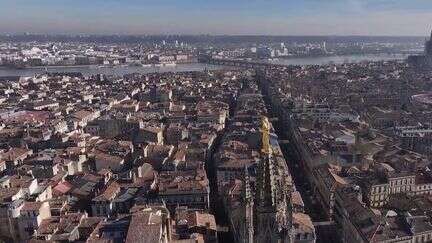 Bordeaux : une visite qui mêle histoire et gourmandise