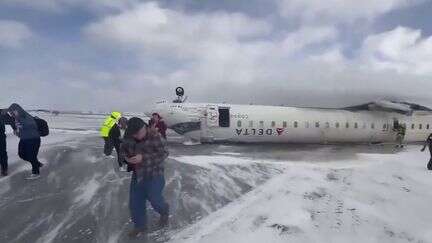 Avion renversé à l'atterrissage au Canada : 