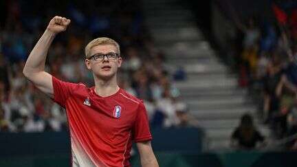 Tennis de table aux JO 2024 : les frères Lebrun et Simon Gauzy envoient la France en demi-finales, où ils défieront la muraille de Chine