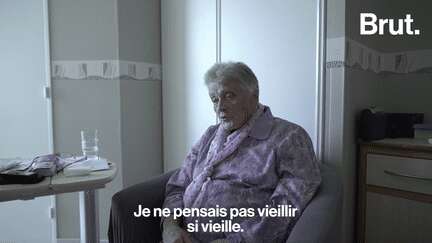 À 95 ans, Monique écrit un livre sur sa vie pour ses enfants