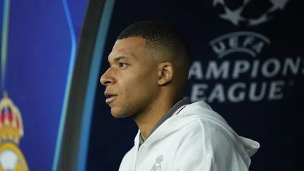 Kylian Mbappé fait saisir à titre conservatoire 55 millions d'euros sur les comptes du PSG et va lancer une action devant les prud'hommes