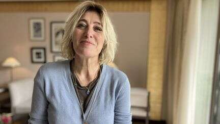 “Ça me plaît de faire un film qui parle de la foi en la vie” : Valeria Bruni Tedeschi, bouleversante dans “Une vie rêvée”