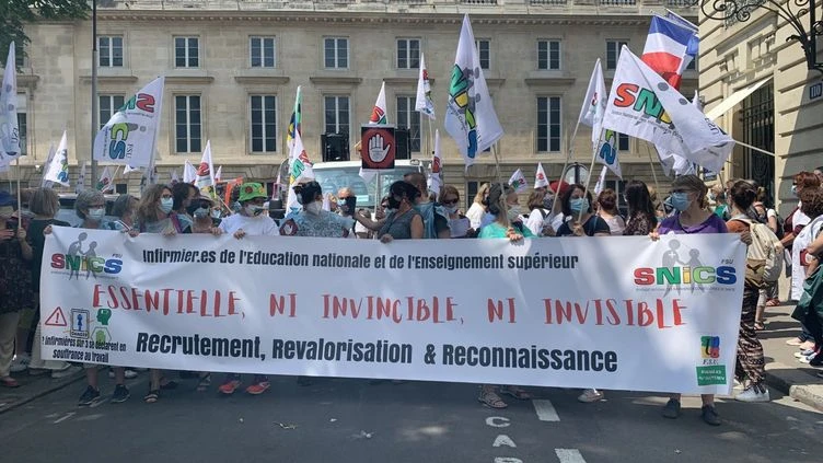 Grève des infirmières de l'Éducation nationale : 